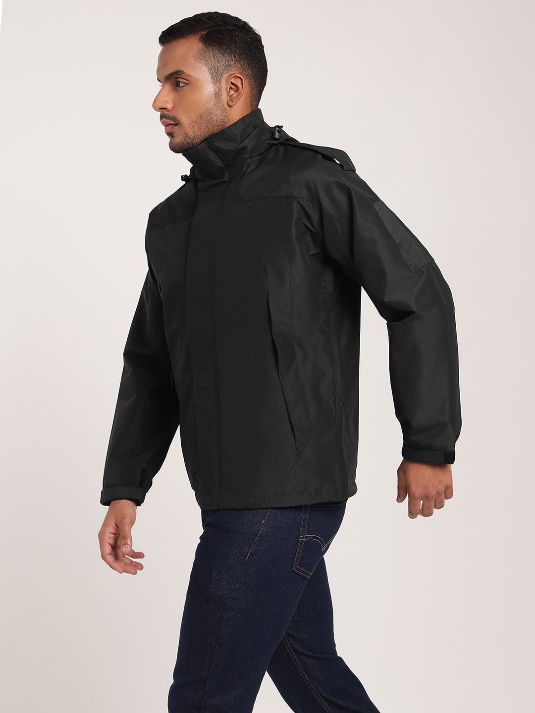 Black Airshell Windjacket - MountMiller