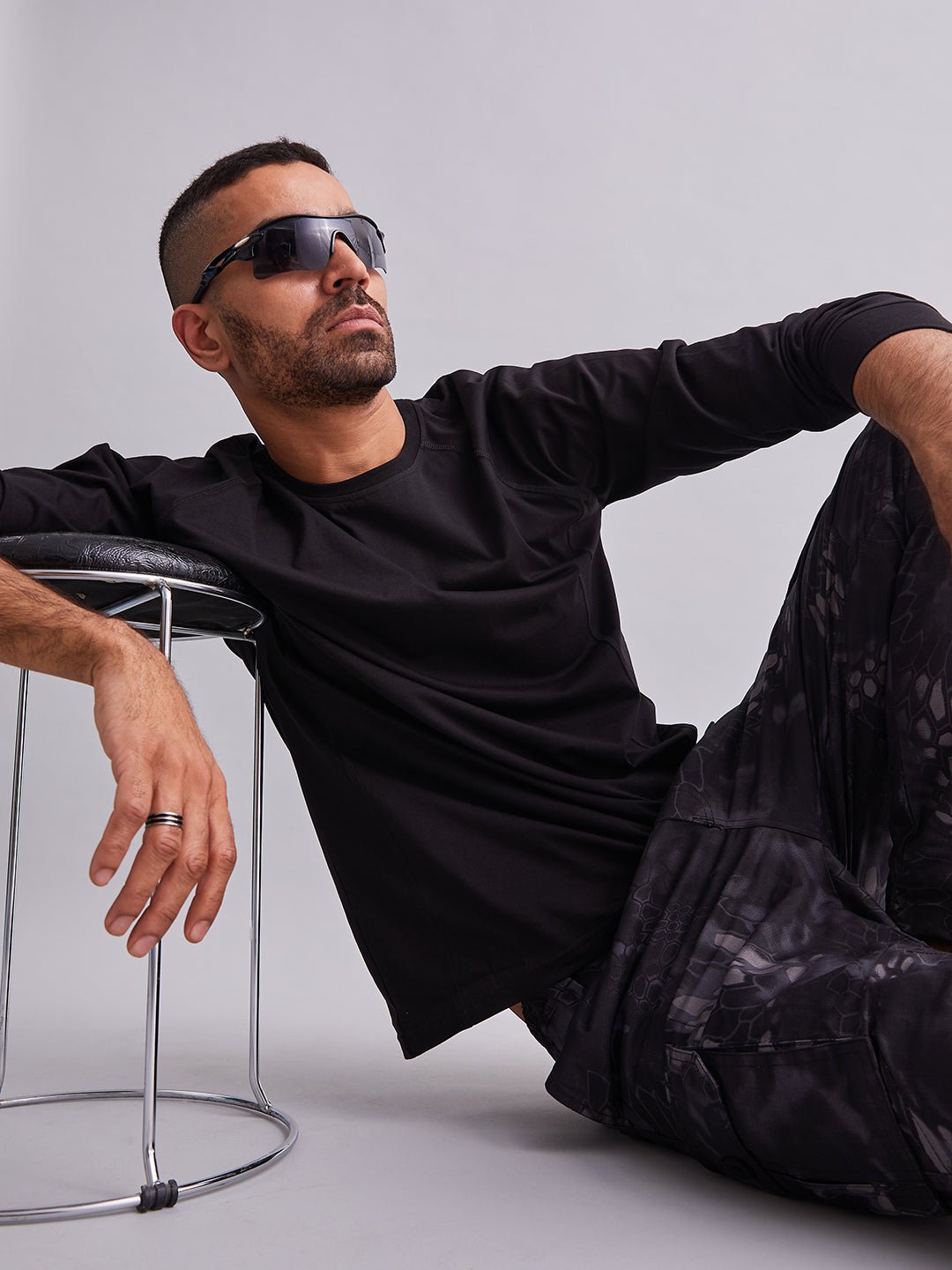 Black Core Raglan Full Sleeves T-Shirt - MountMiller