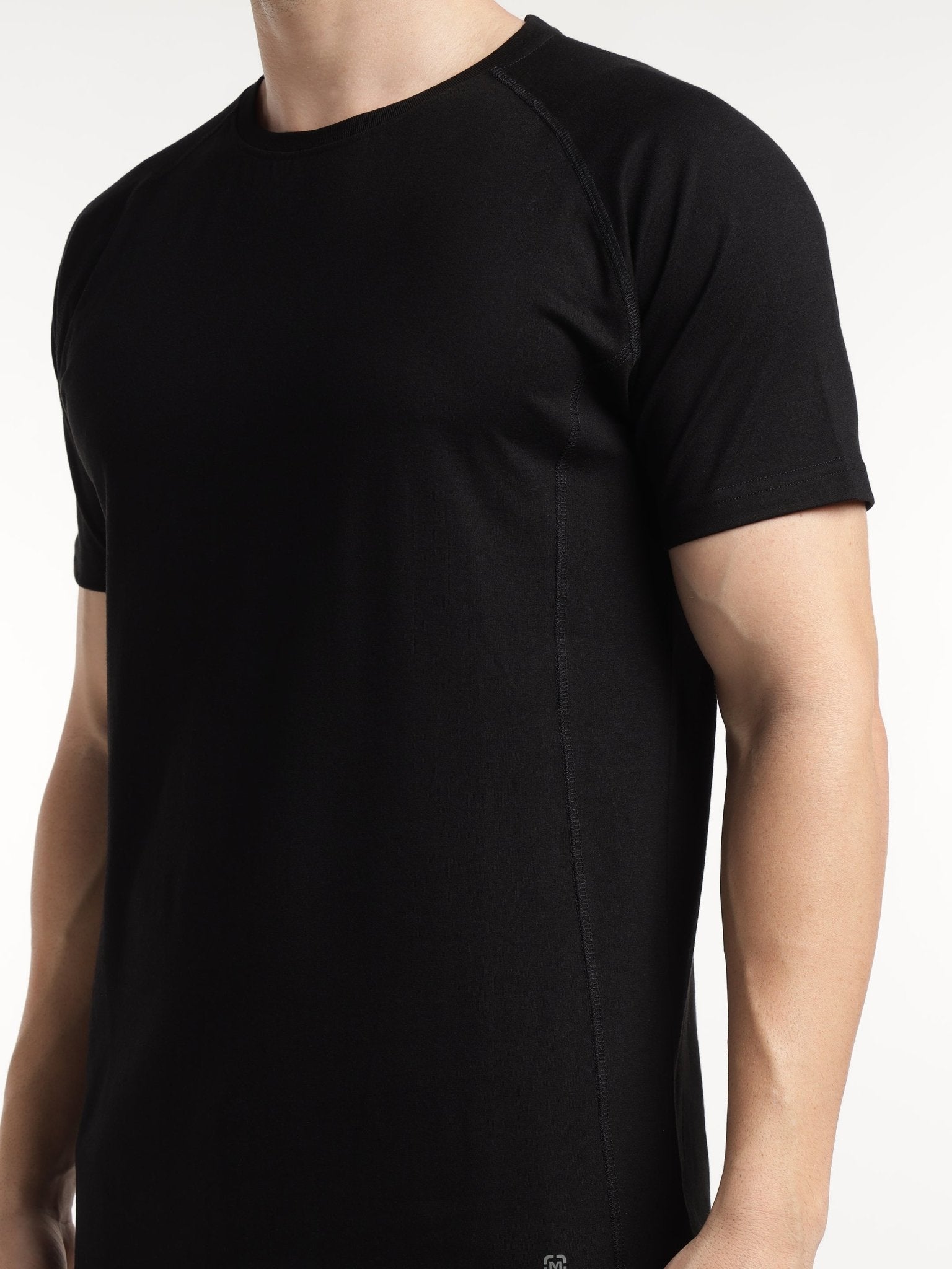 Black Core Raglan Half Sleeves T-Shirt - MountMiller