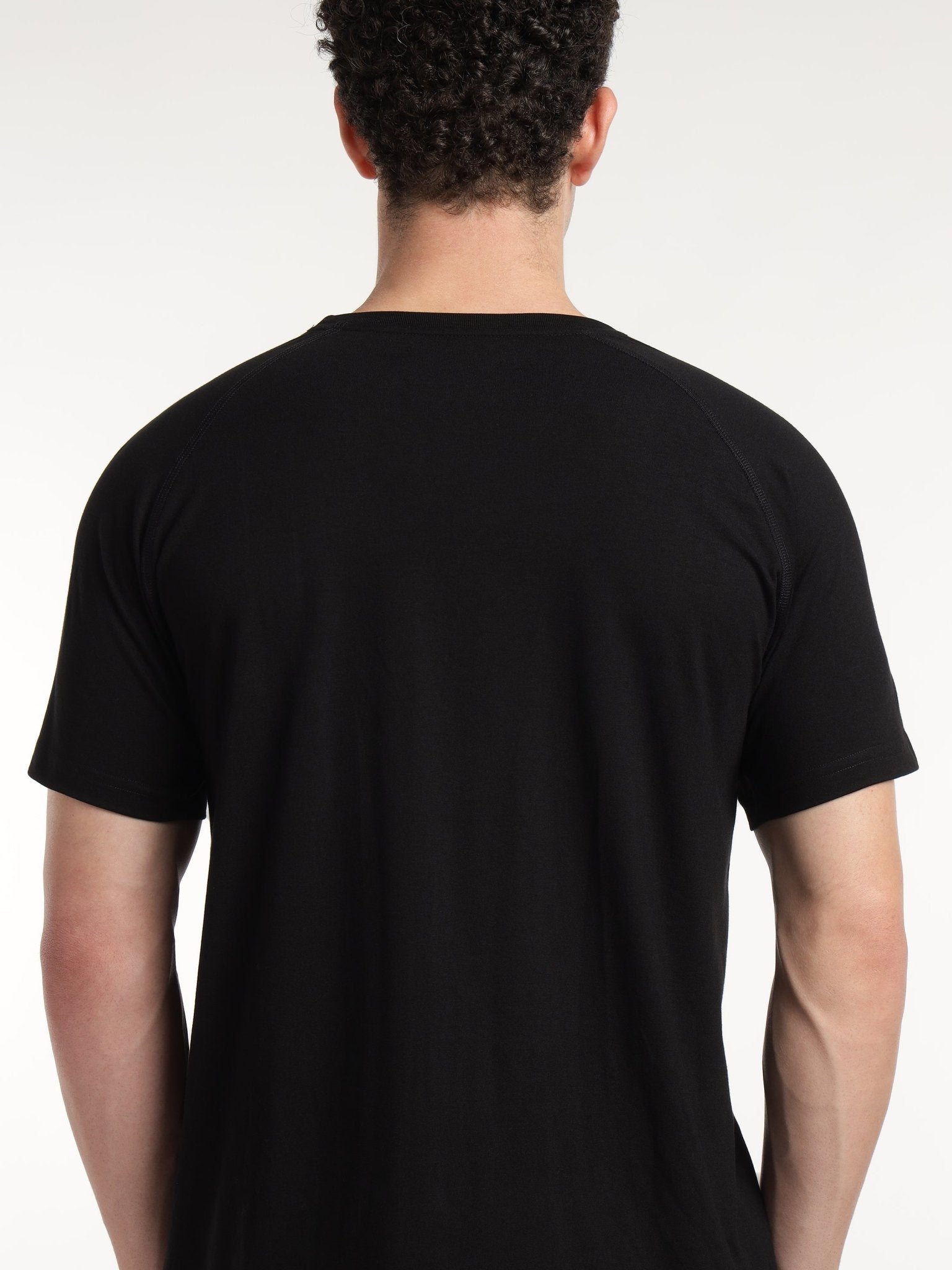 Black Core Raglan Half Sleeves T-Shirt - MountMiller