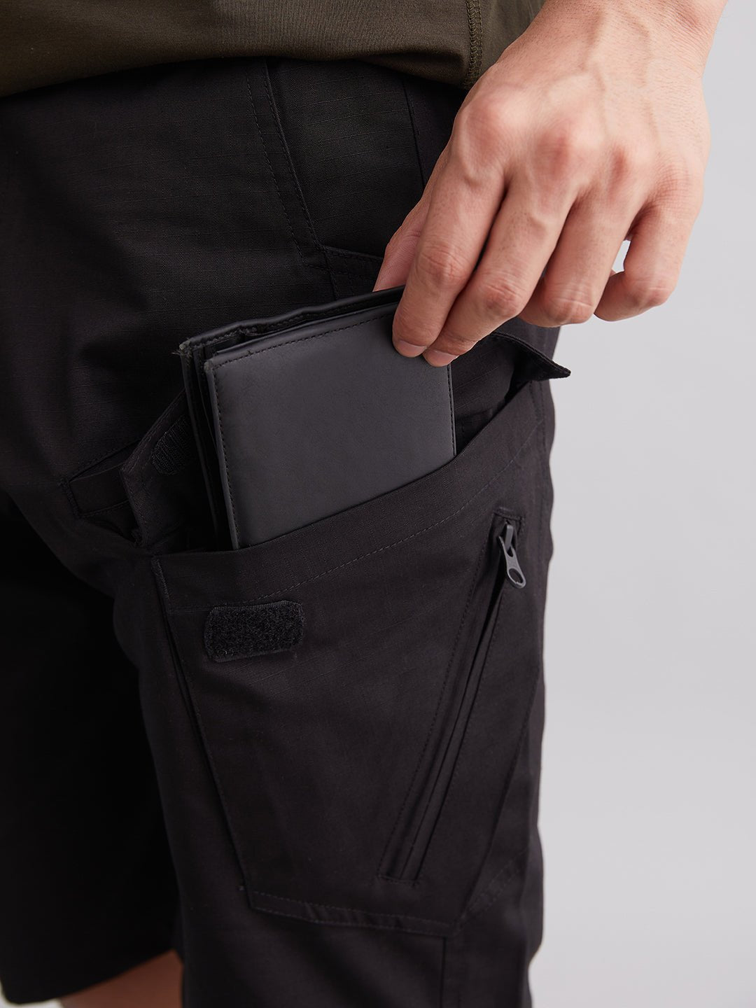 Black Explorer Tactical Shorts - MountMiller