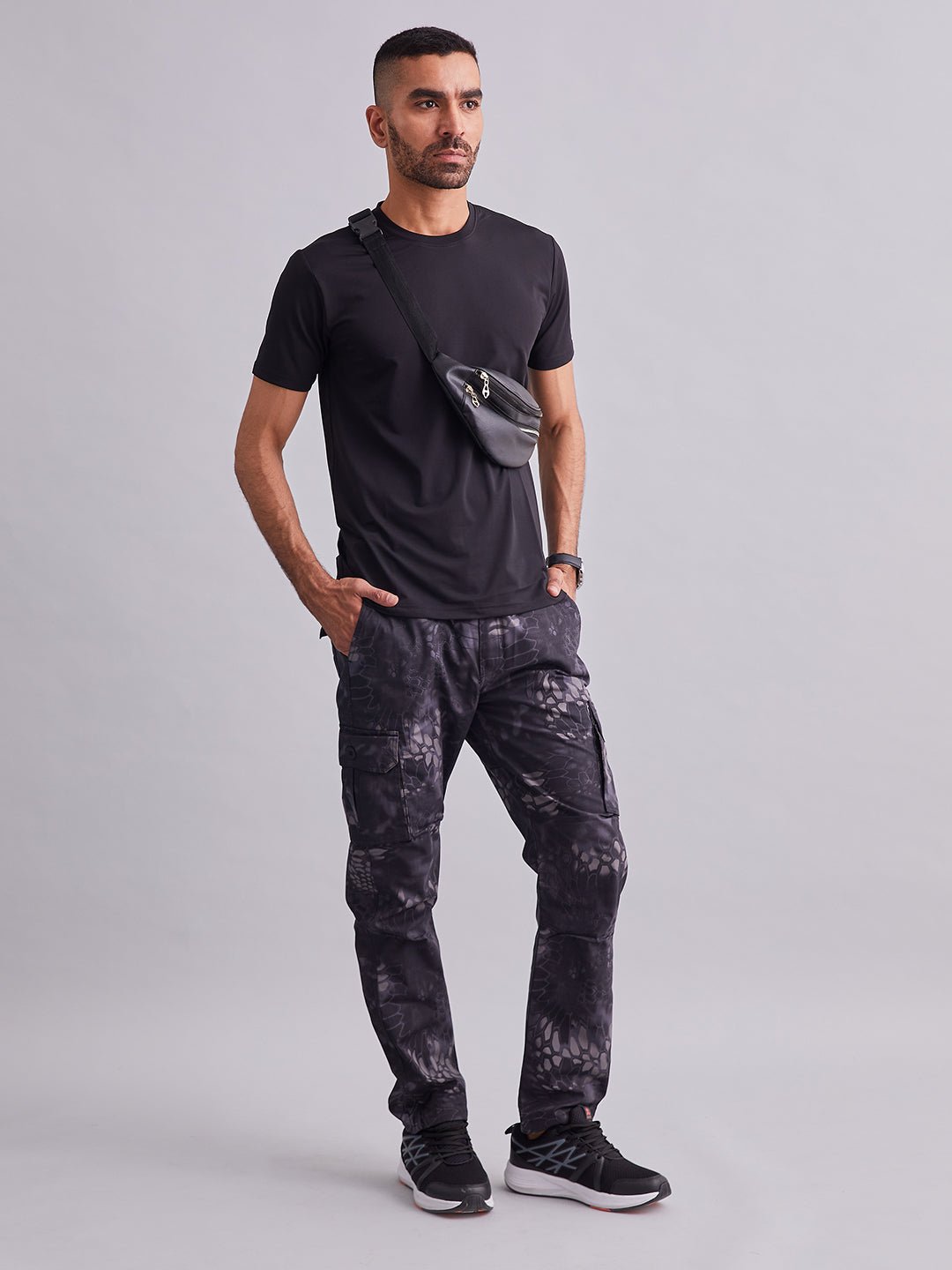 Black Extreme Half Sleeves T-Shirt - MountMiller
