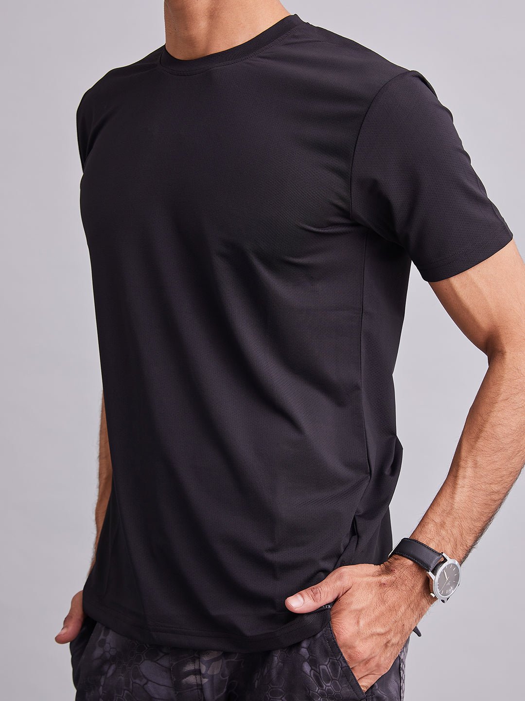 Black Extreme Half Sleeves T-Shirt - MountMiller
