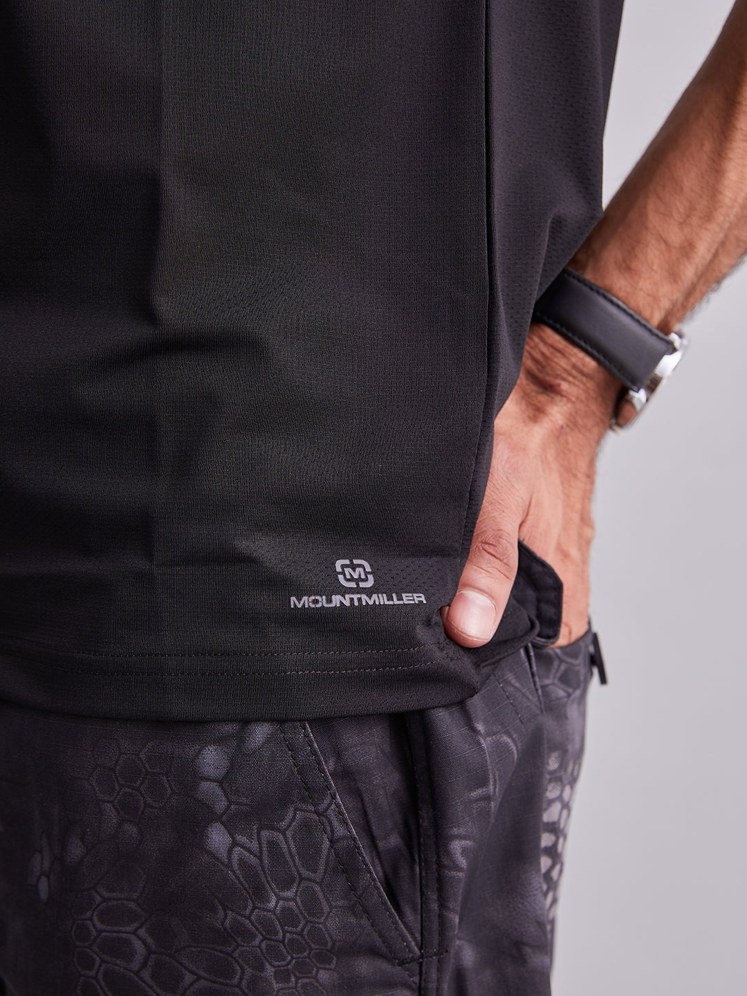 Black Extreme Half Sleeves T-Shirt - MountMiller