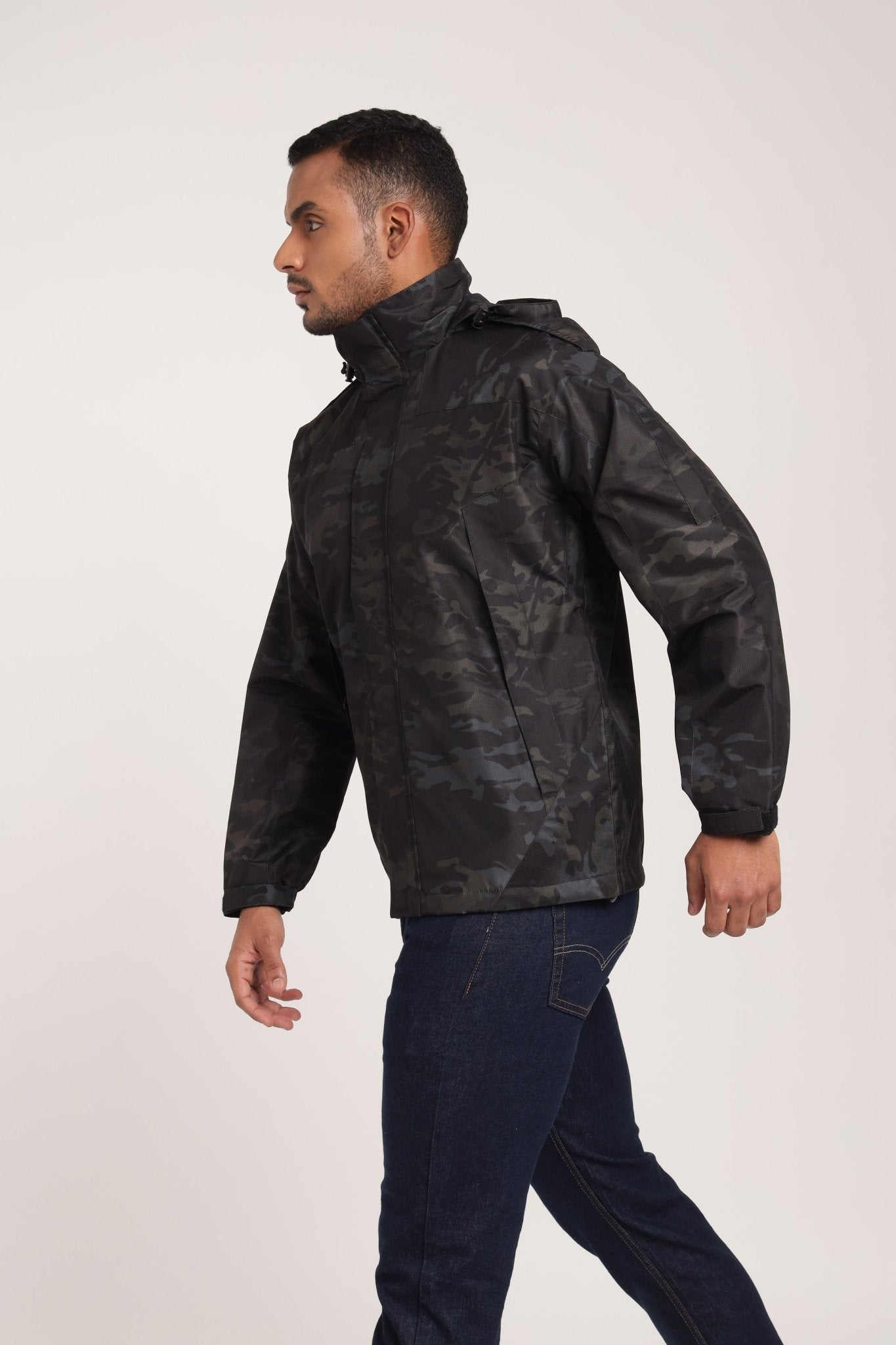 Black Multicam Airshell Windjacket - MountMiller