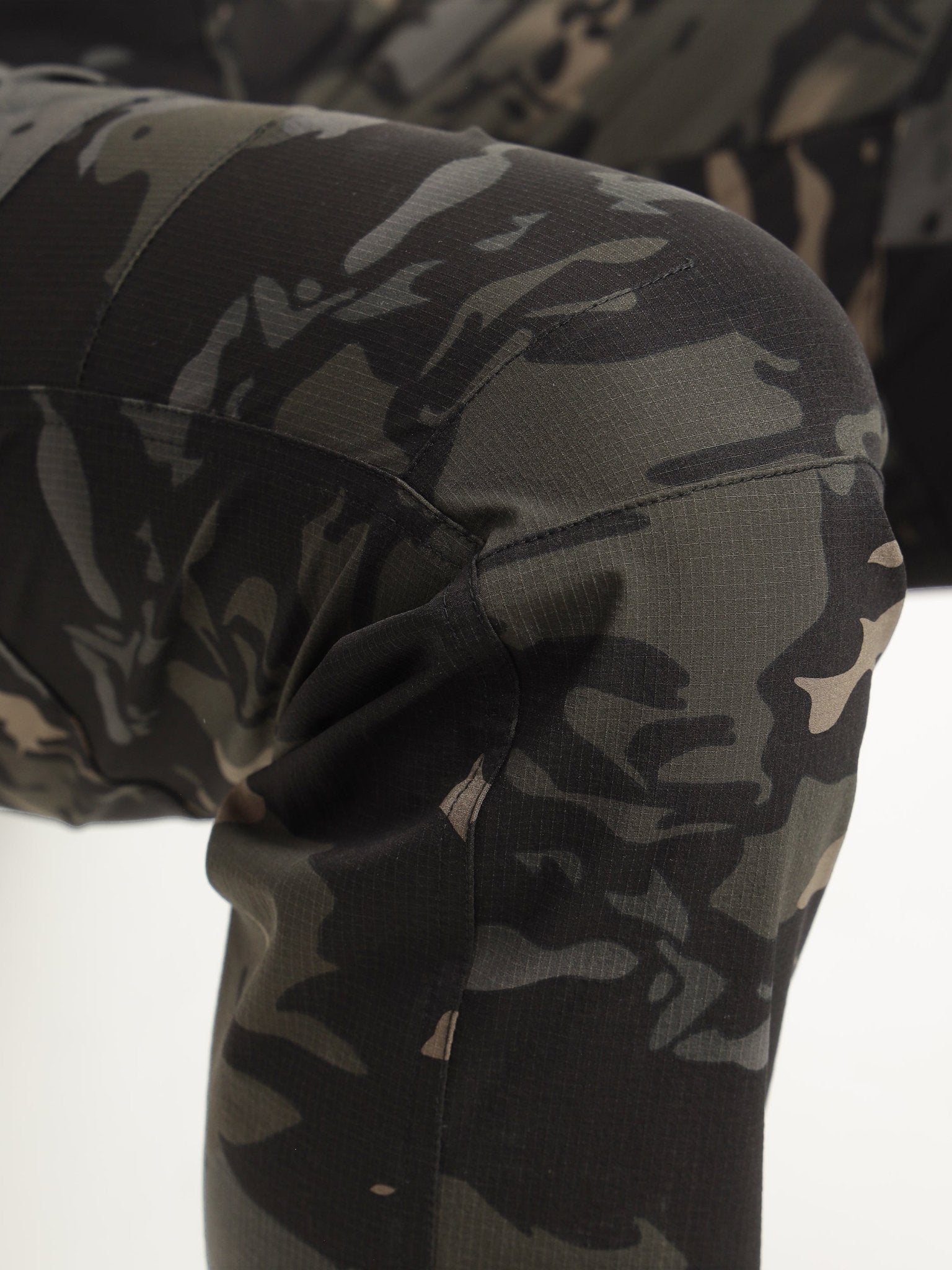 Black Multicam PathFinder Trekking Pant - MountMiller