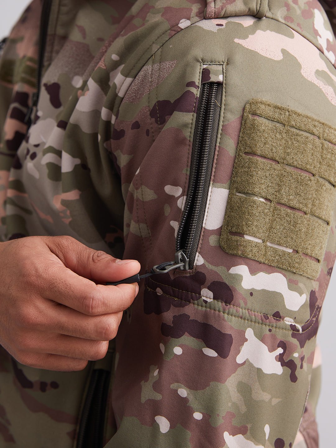 Multicam 12 Zip Softshell WP Jacket | MountMiller®