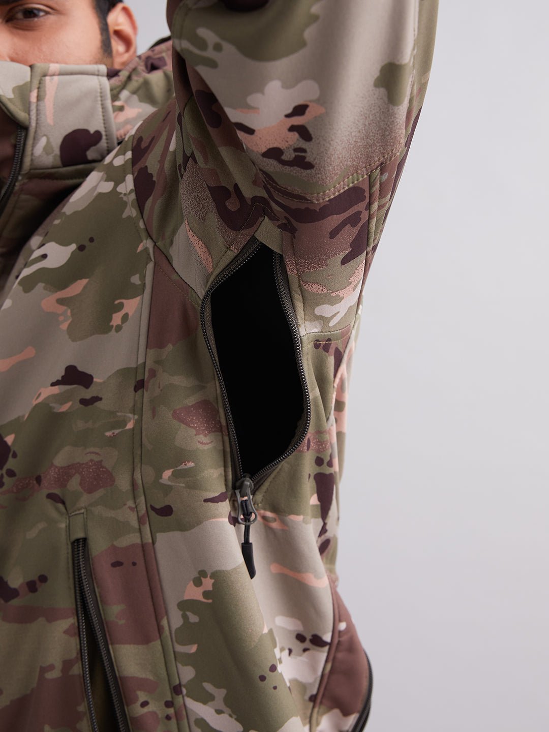 Multicam 12 Zip Softshell WP Jacket - MountMiller