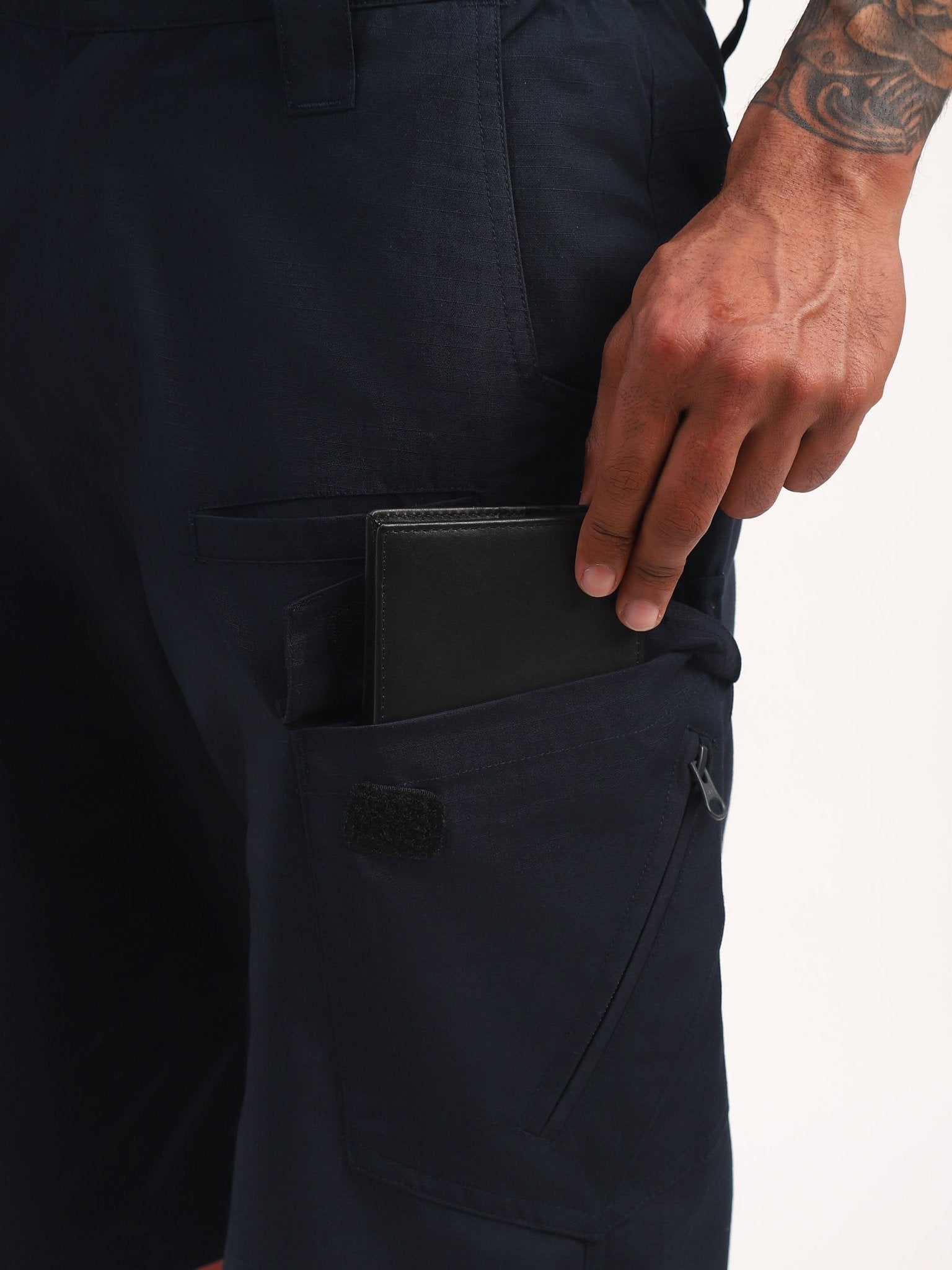 Navy Explorer Tactical Shorts - MountMiller