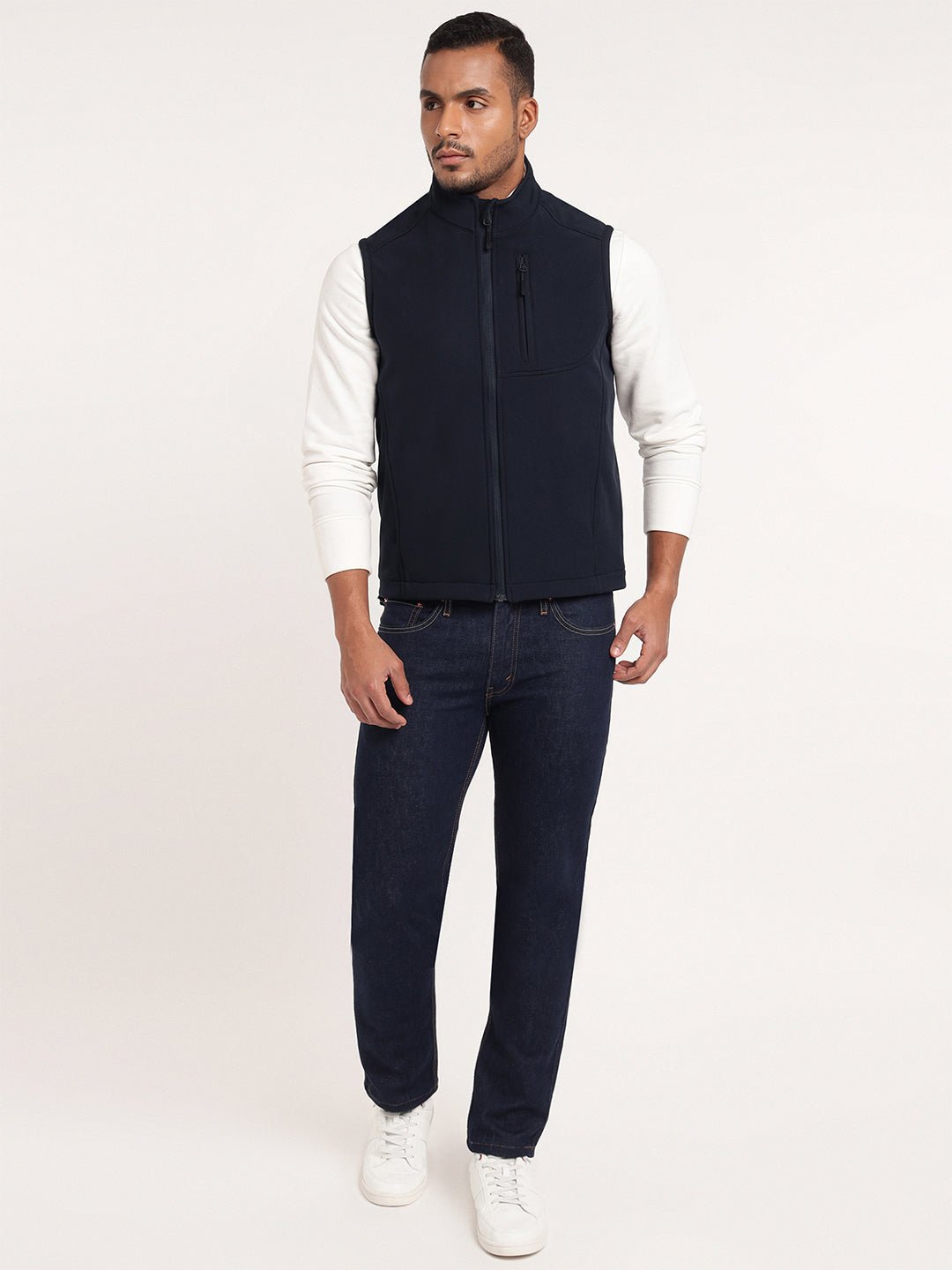 Navy Sleeveless Jacket – Weather-Resistant | MountMiller®